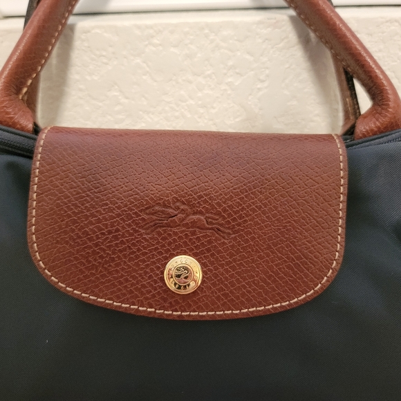 Longchamp Bags Medium Sized Longchamp Le Pliage Poshmark